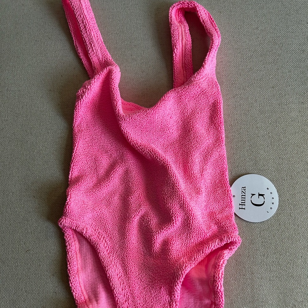 NWT 💖 Hunza G Squareneck bathing suit in bubblegum - Picture 3 of 16